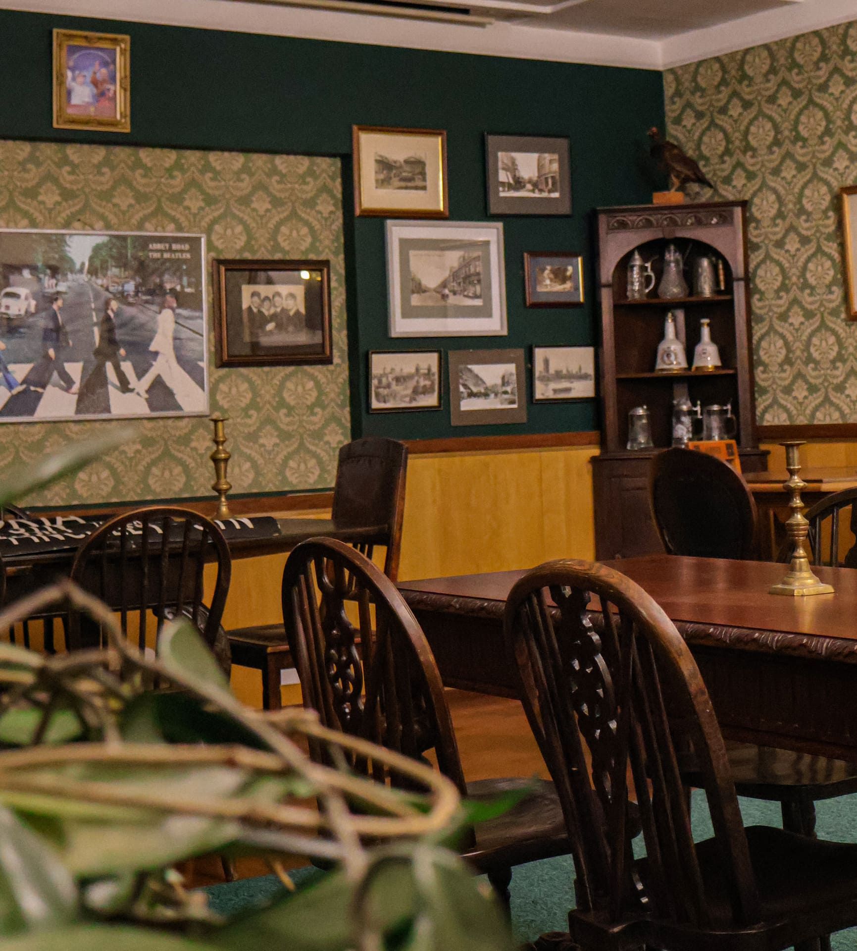 Wnętrze Royal Pub Poznań — 12